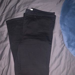 GAP black skinny jeans